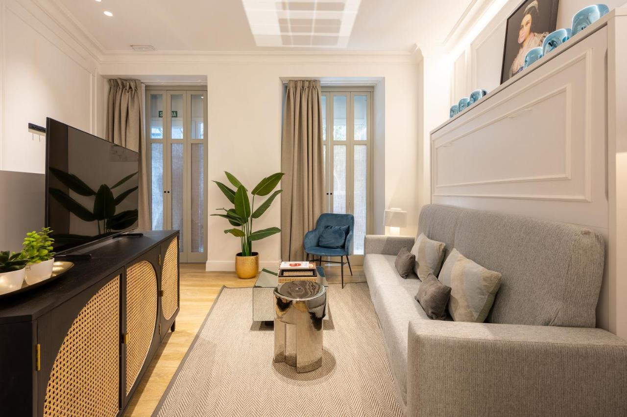 Abada Loft Lägenhet Madrid Exteriör bild