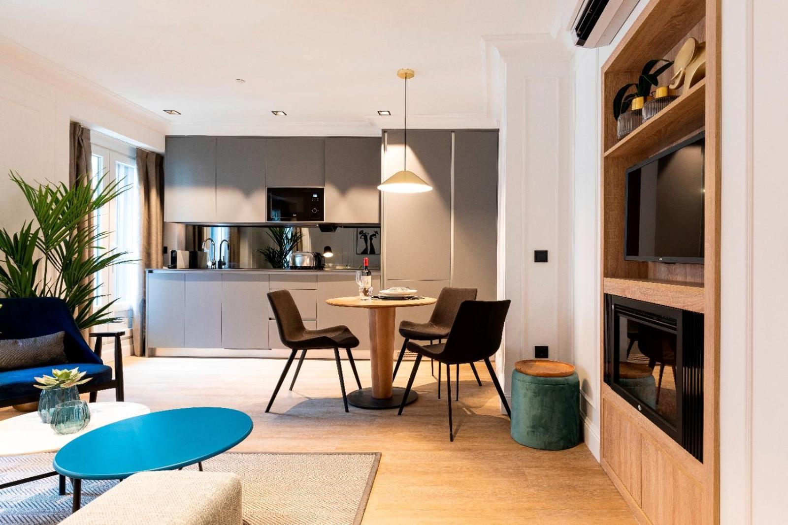 Abada Loft Lägenhet Madrid Exteriör bild
