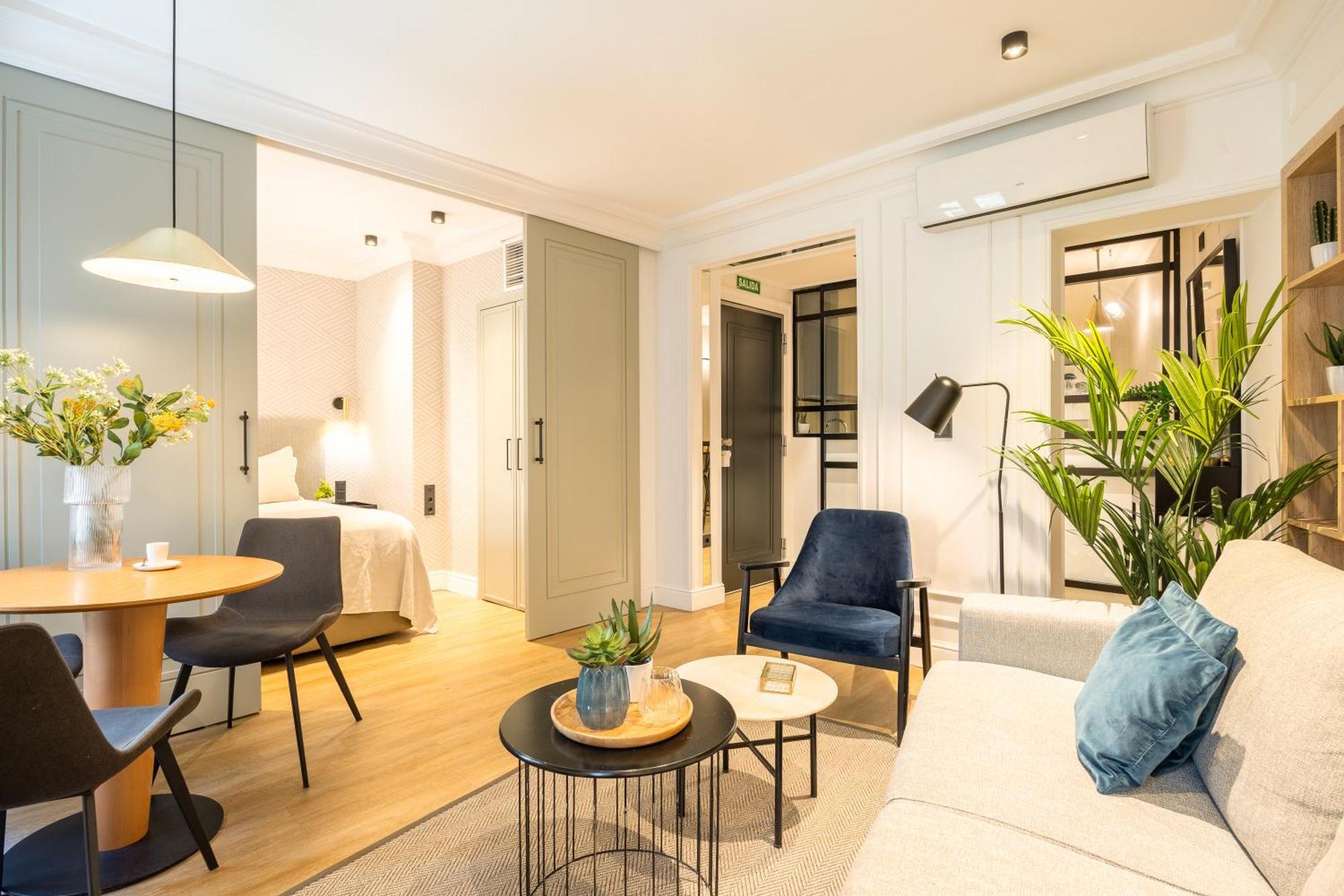 Abada Loft Lägenhet Madrid Exteriör bild