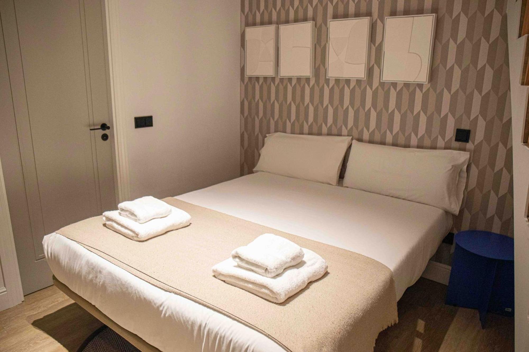 Abada Loft Lägenhet Madrid Exteriör bild