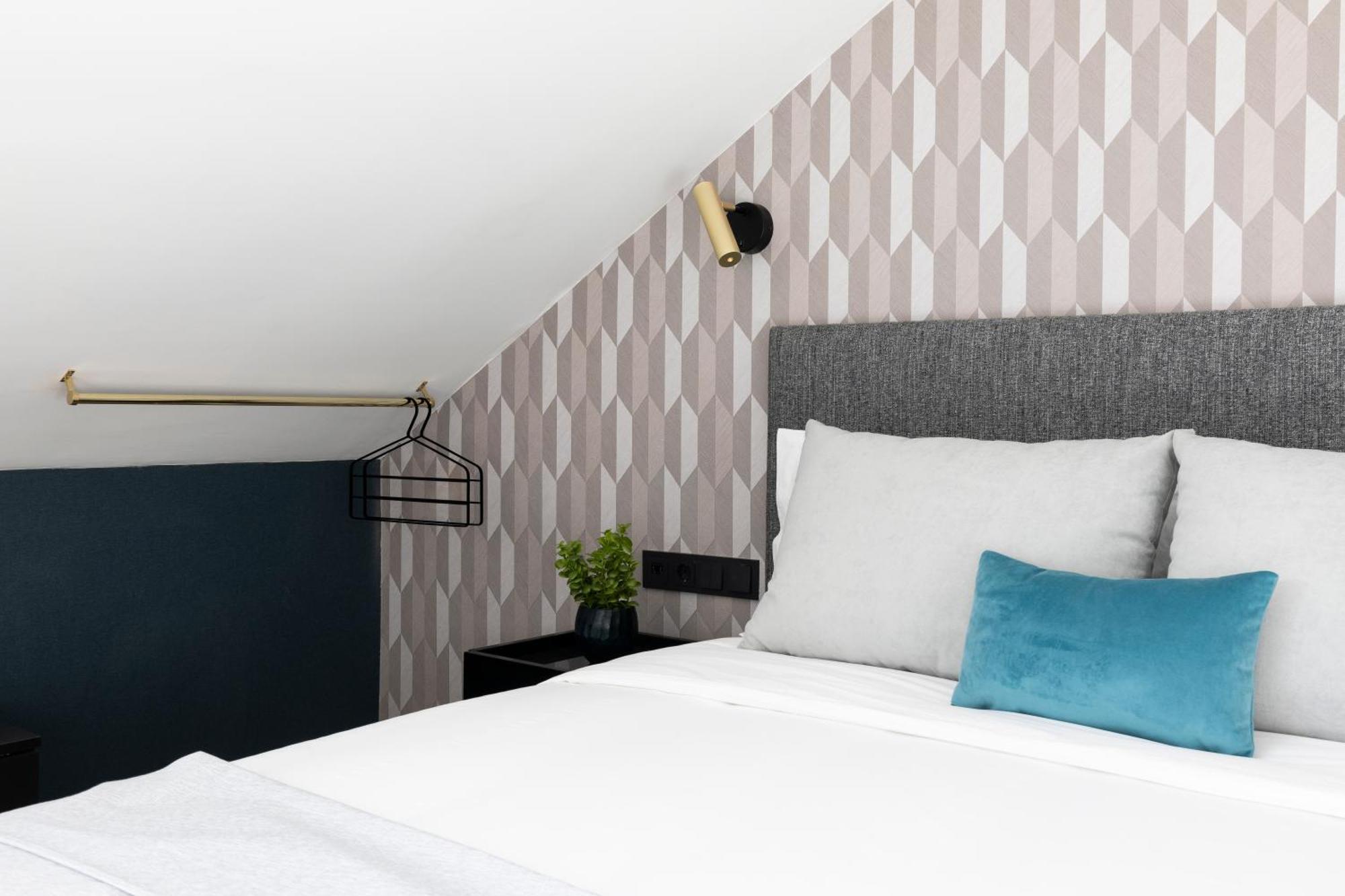 Abada Loft Lägenhet Madrid Exteriör bild